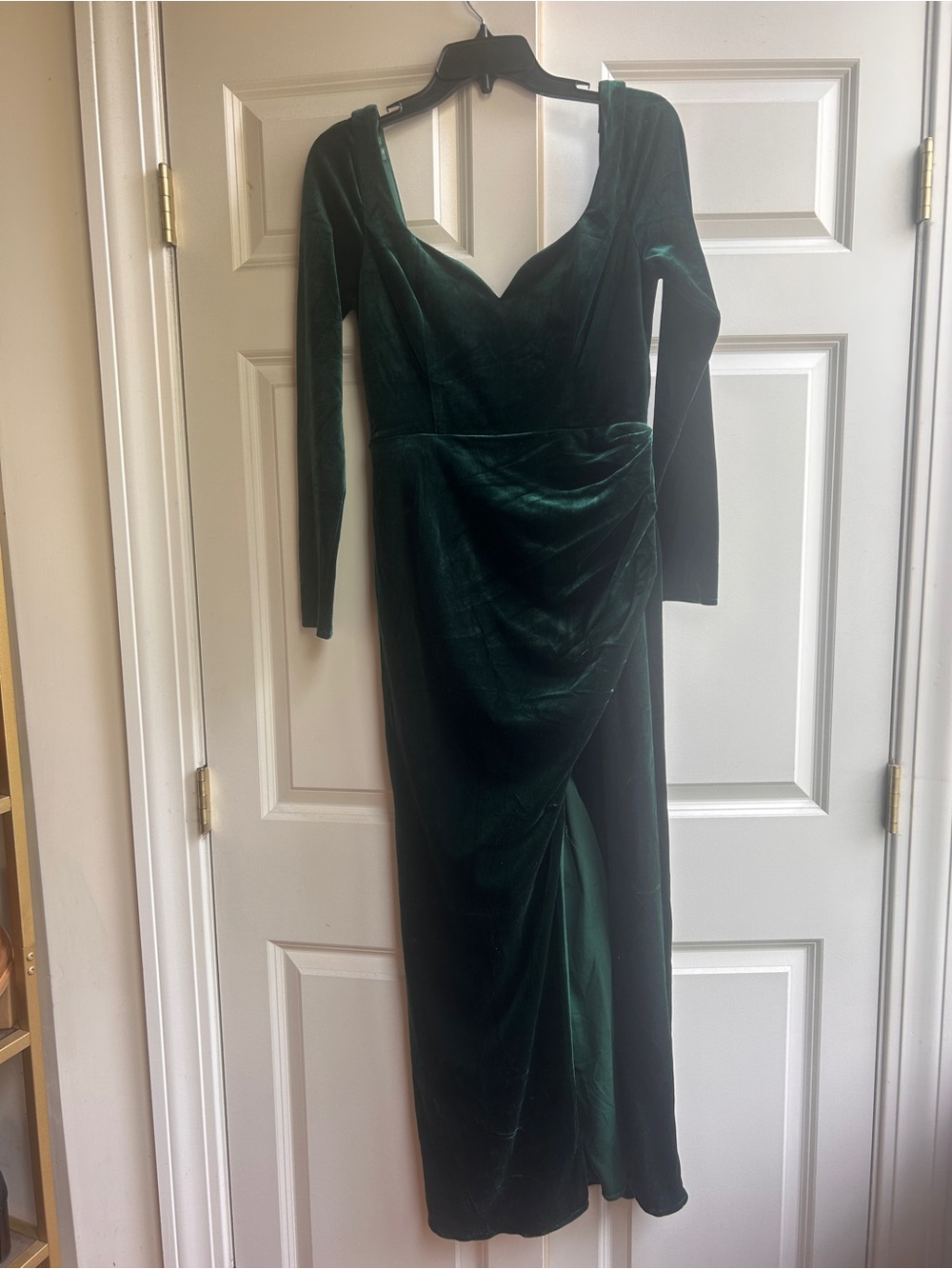 Lulu's Deep Green Velvet Long Sleeve Maxi Dress